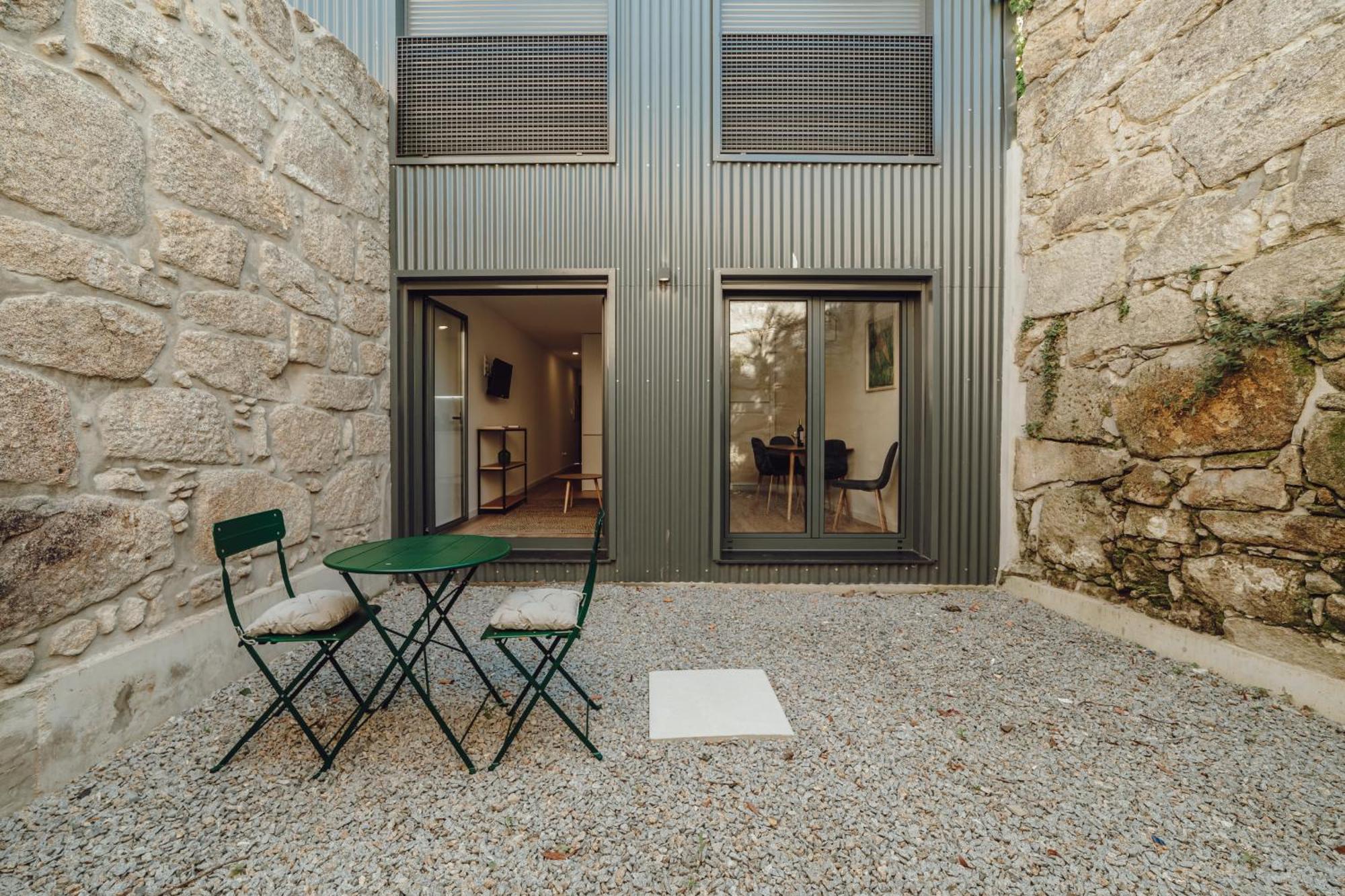 Courtyard Design By Vacationy Appartamento